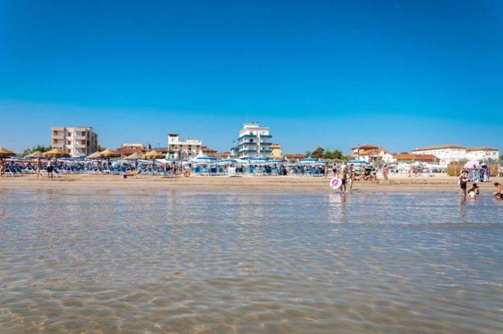 Hotel Sayonara Senigallia Exteriér fotografie